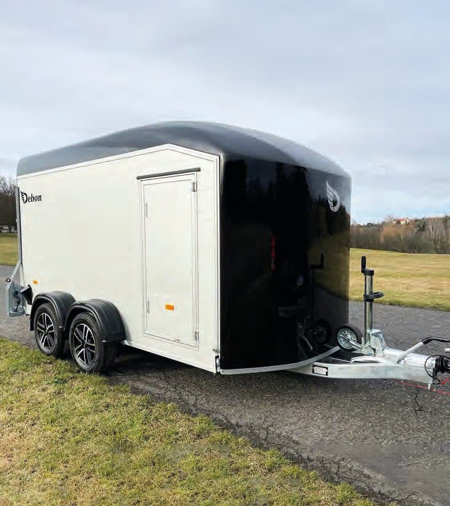 Debon Roadster 700