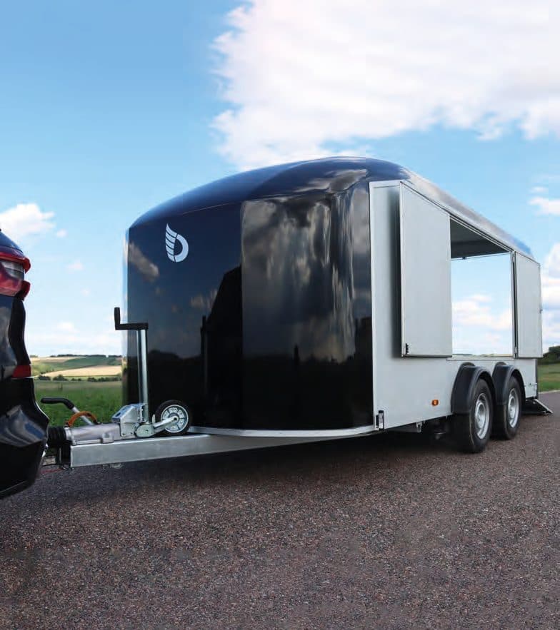 Debon Roadster 900